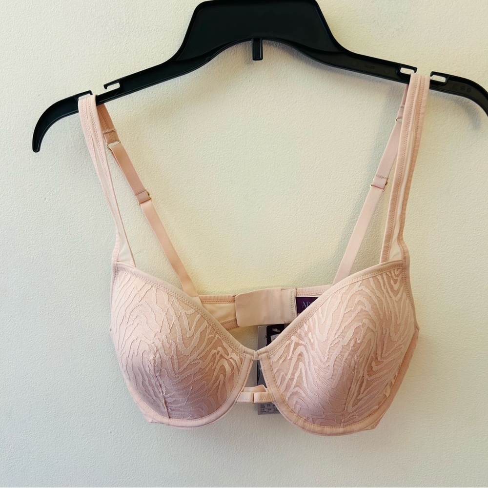 Adore Me lace covered underwire bra size 34DD style ADMNP21
